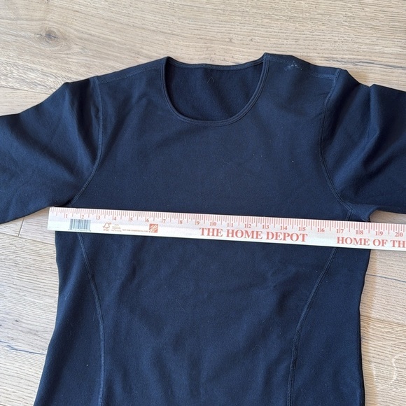 Woolx Riley Long Sleeve Crew
Cold Weather EUC Base Layer 85% Merino Wool - Picture 4 of 7